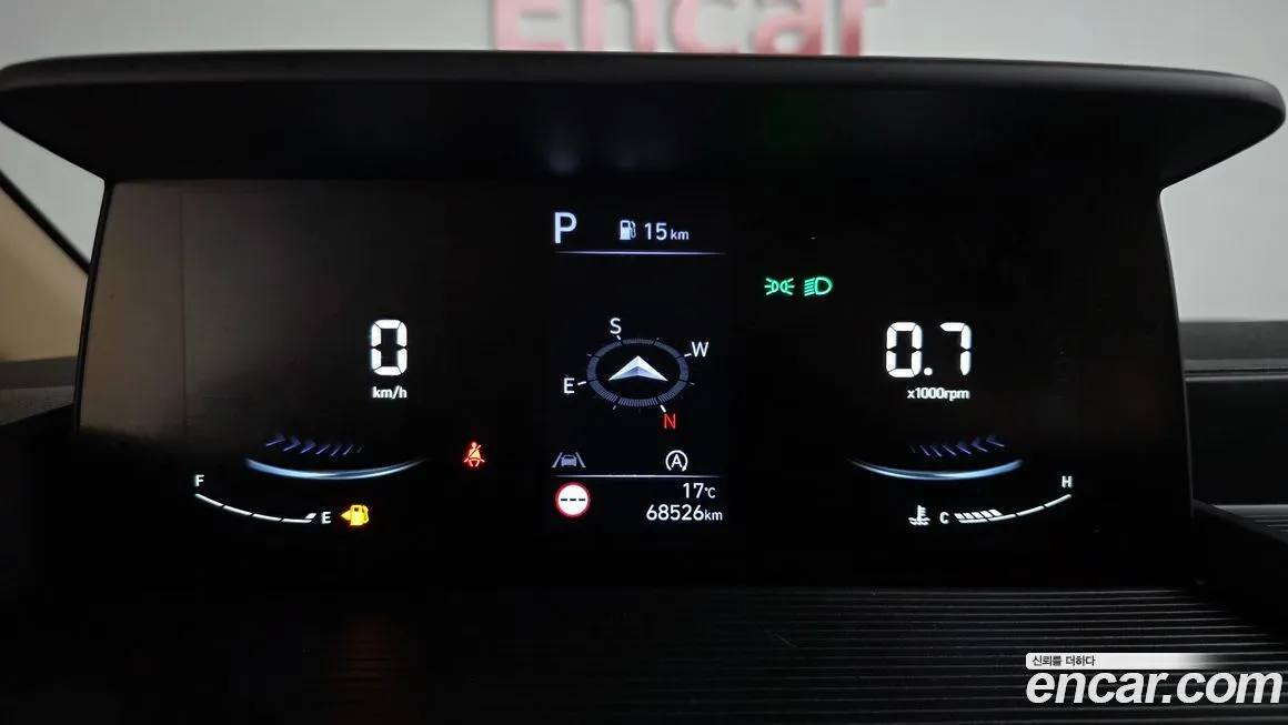Hyundai Staria — фото 2