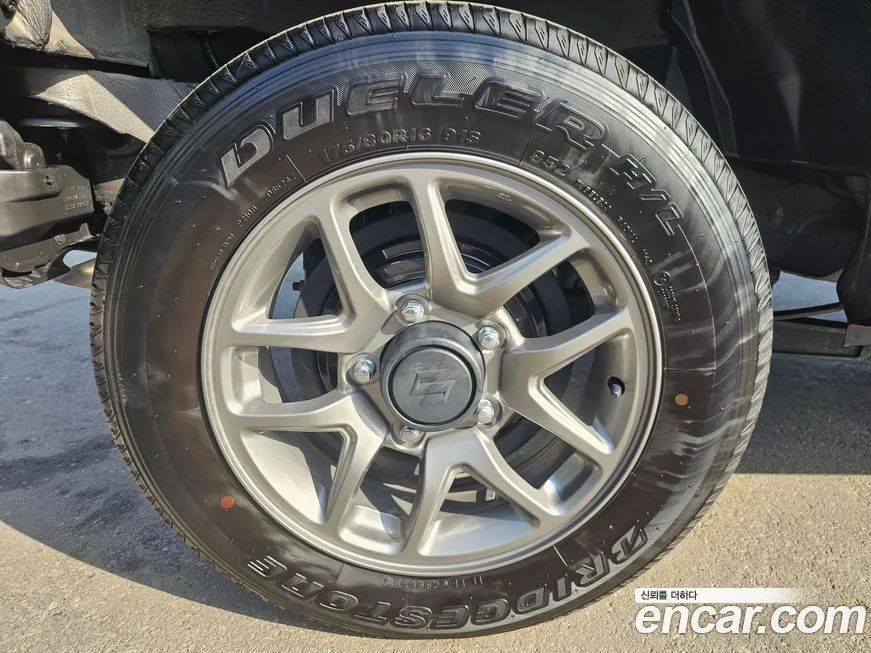 Suzuki Jimny 2024 из KR, фото 10