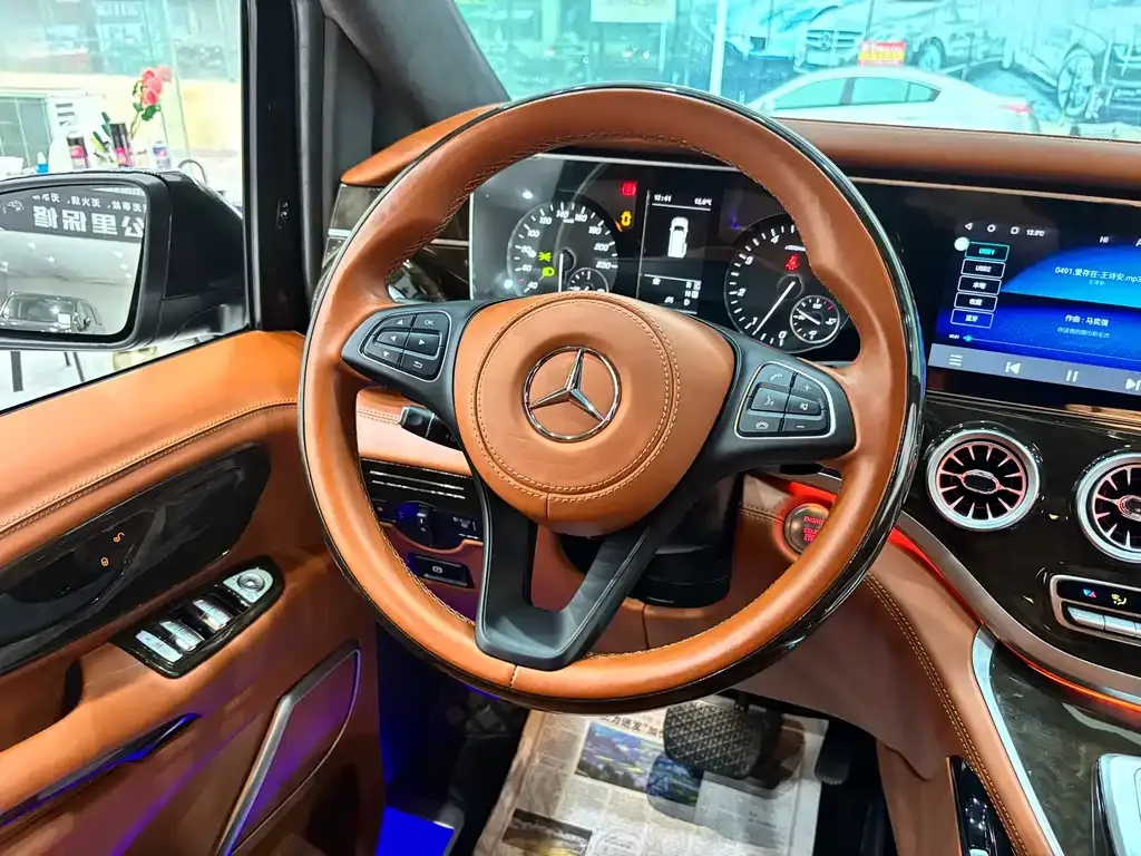 Mercedes-Benz Vito 2023 из CN, фото 6