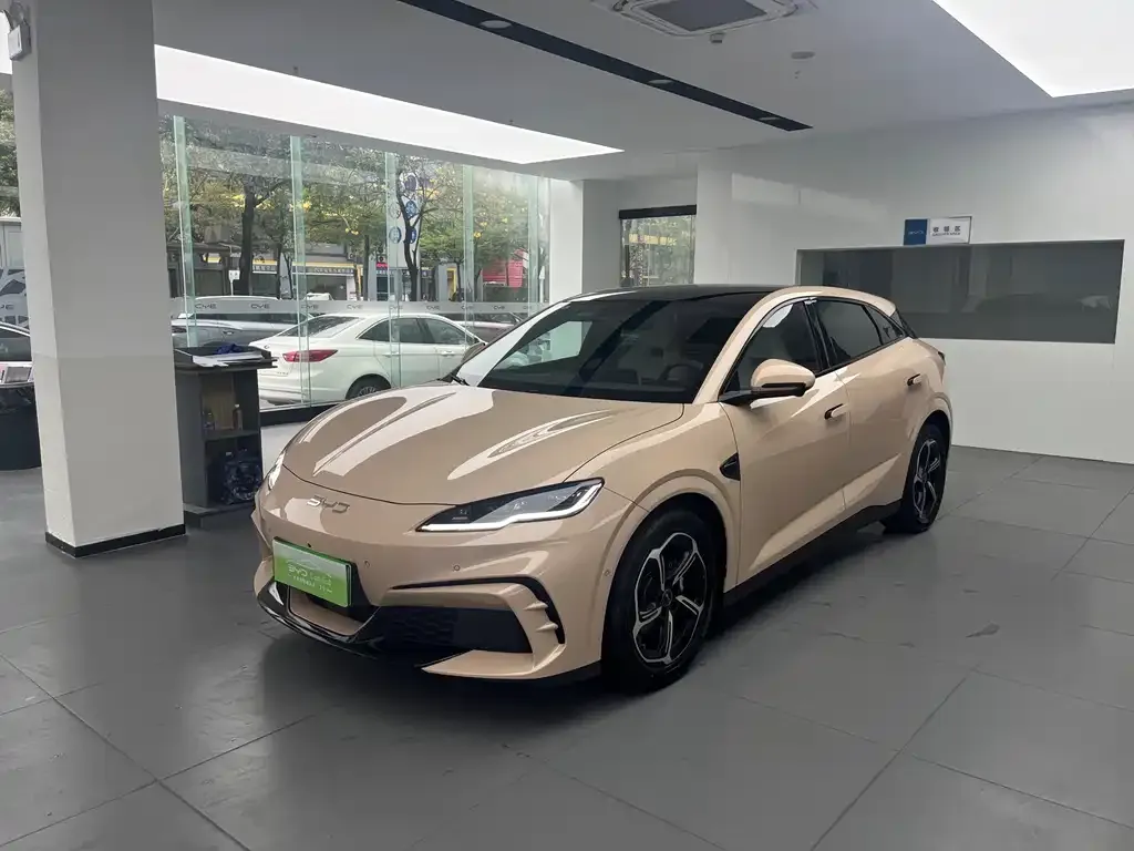 BYD Seal 06GT — фото 1