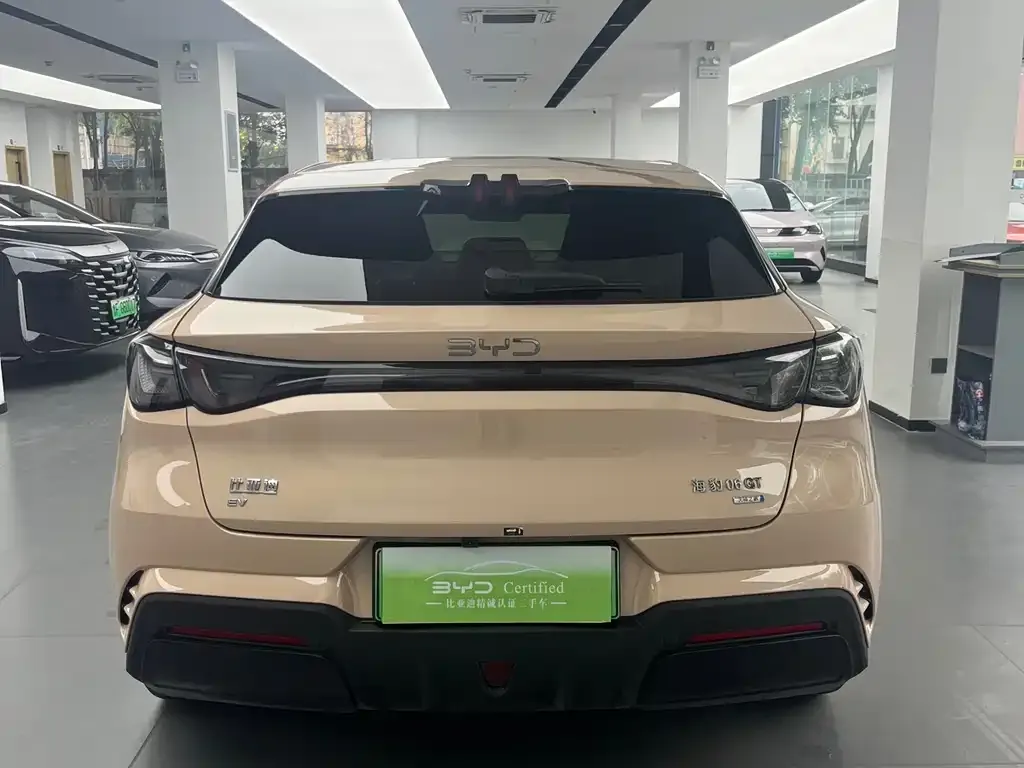 BYD Seal 06GT — фото 2