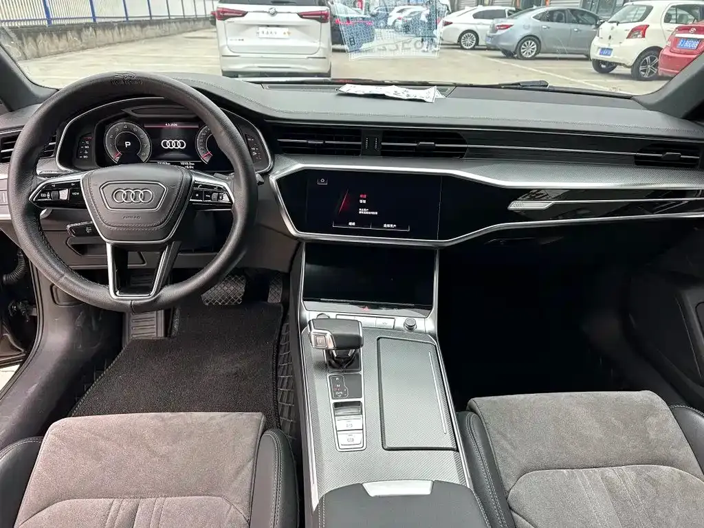 Audi A6L — фото 6
