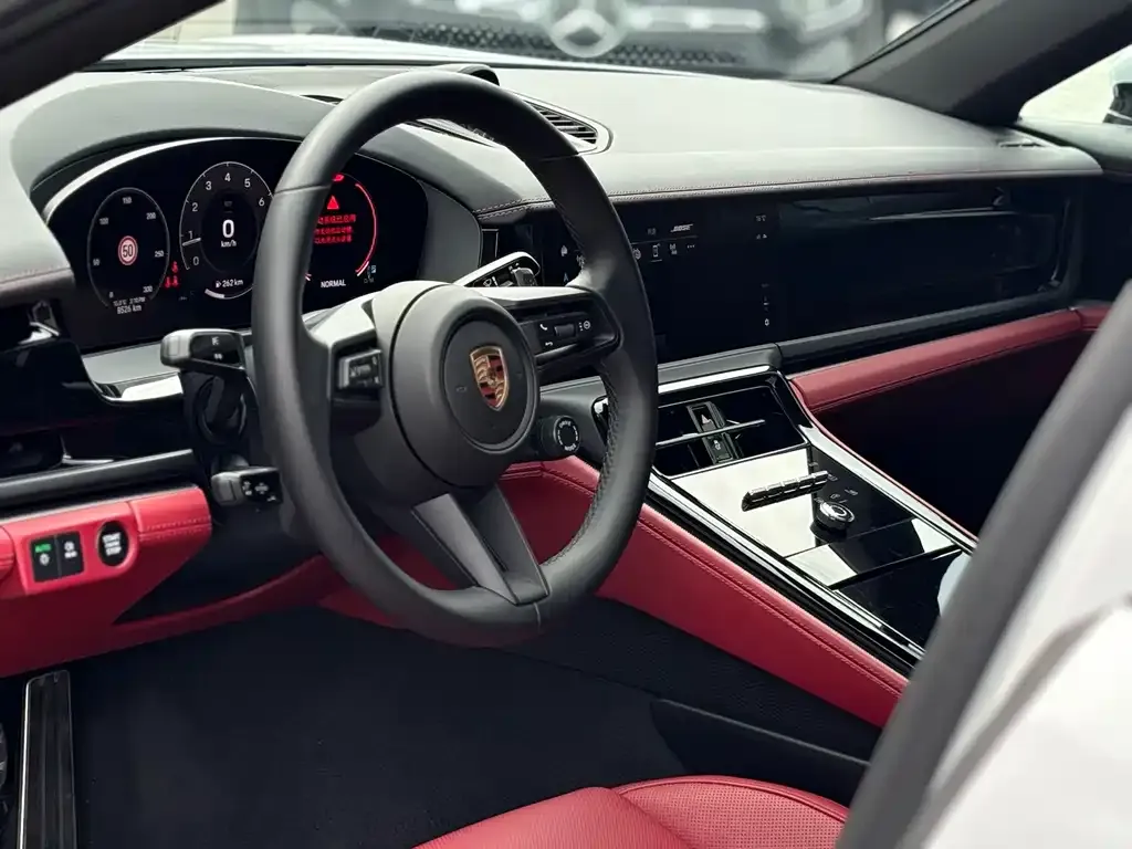 Porsche Panamera 2024 из CN, фото 3