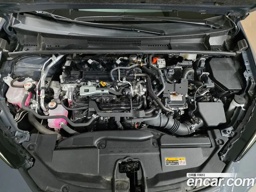 Toyota Prius — фото 4