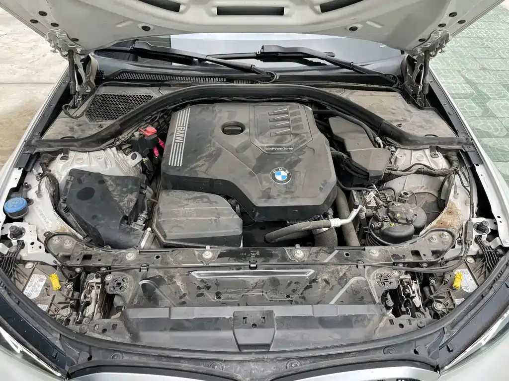 BMW 3 Series 2023 из CN, фото 6