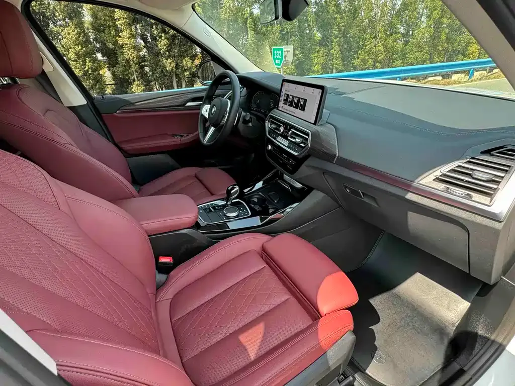 BMW X3 2024 из CN, фото 8