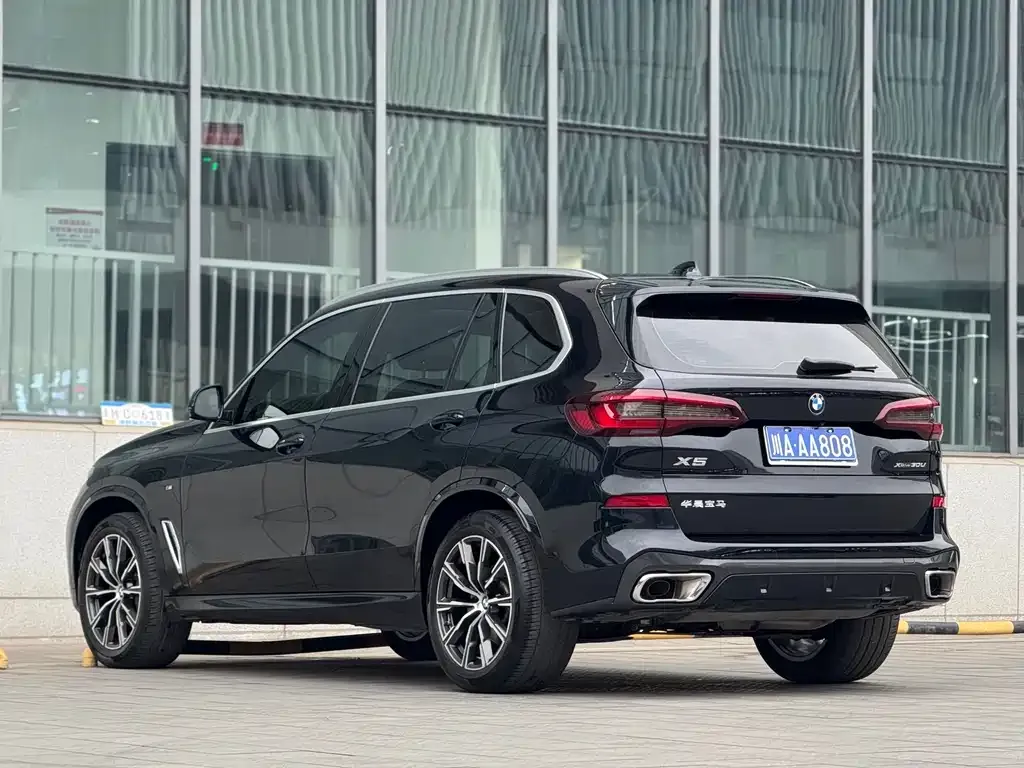 BMW X5 2023 из CN, фото 2