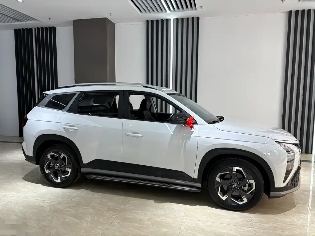 Hyundai ix35 2024 из CN, фото 4