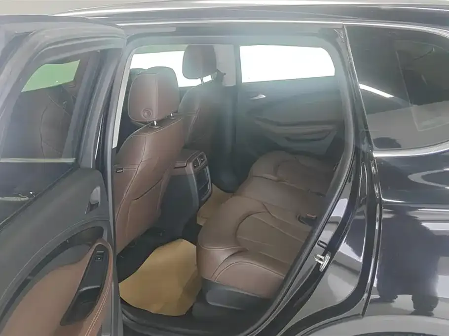 Buick Envision Plus — фото 10