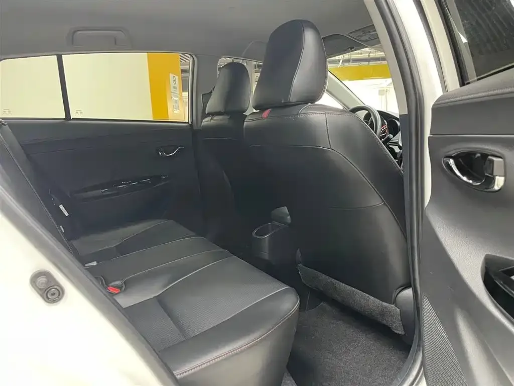 Toyota Yaris L 2022 из CN, фото 5