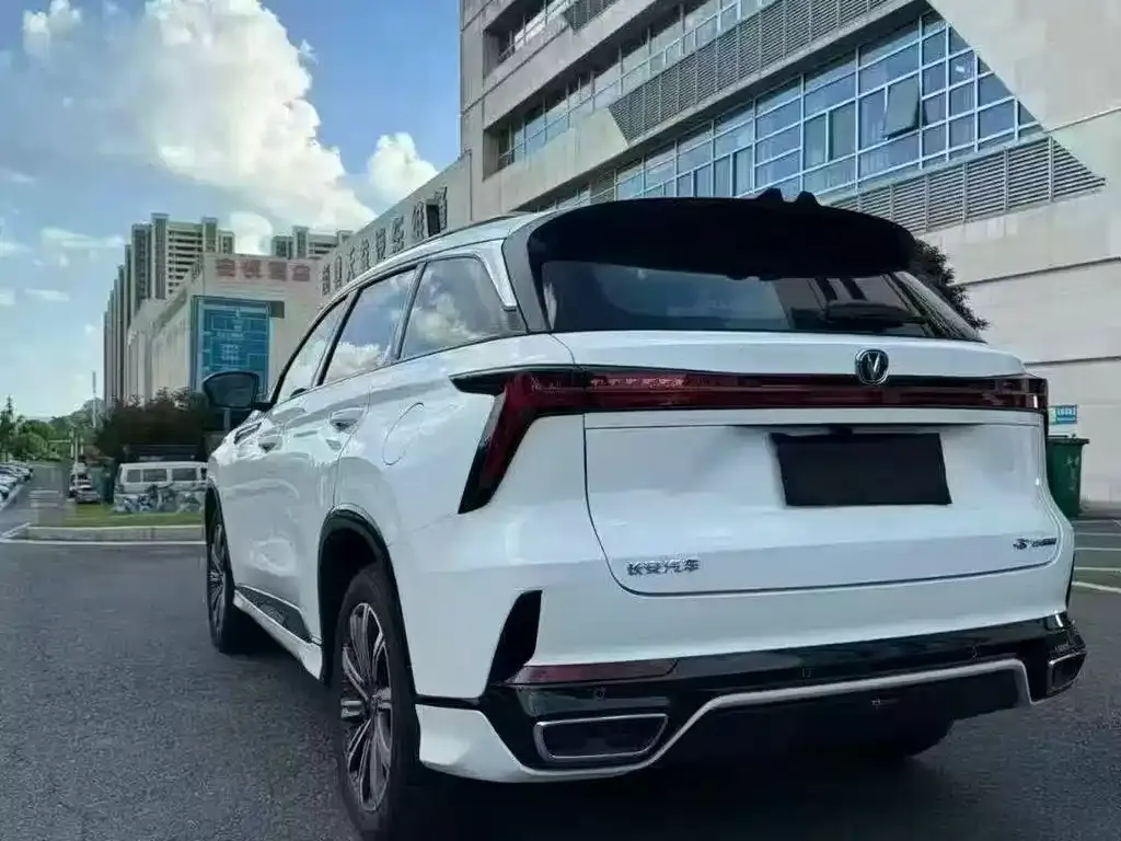 Changan CS75PLUS — фото 7