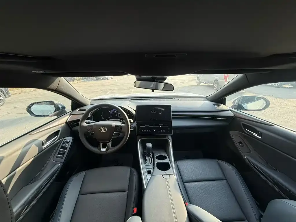 Toyota Avalon 2025 из CN, фото 4