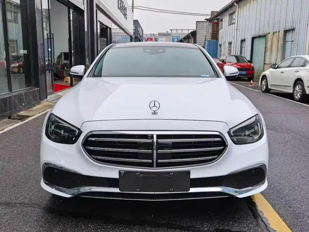 Mercedes-Benz E-Class New Energy — фото 5