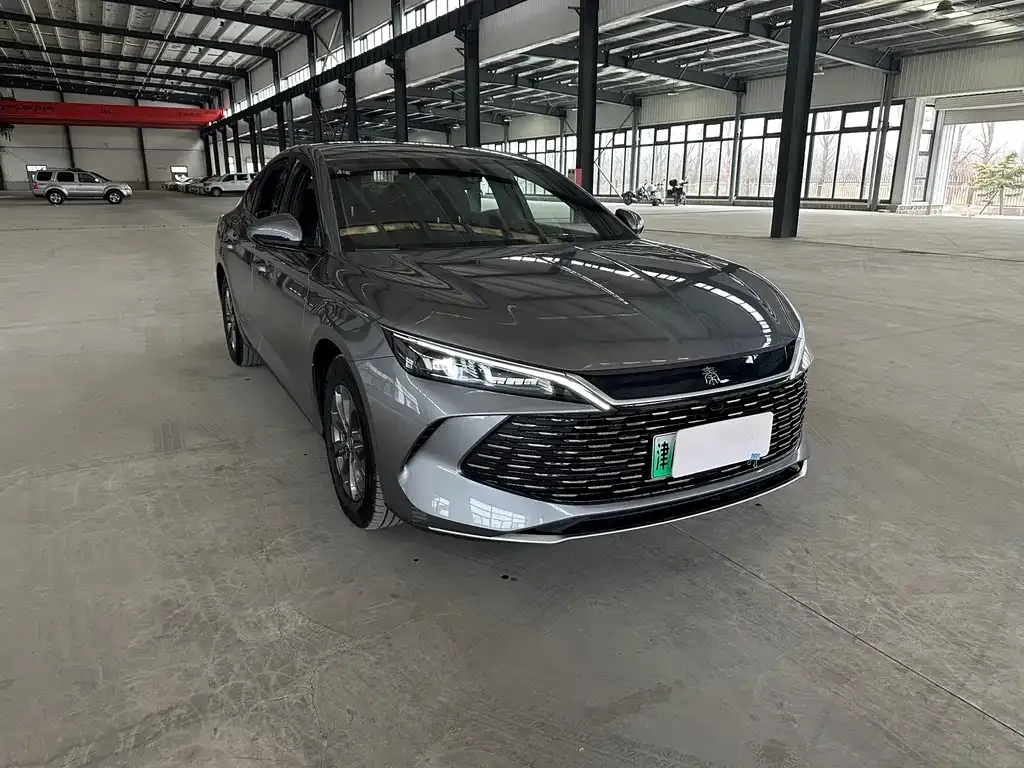 BYD Qin L — фото 8