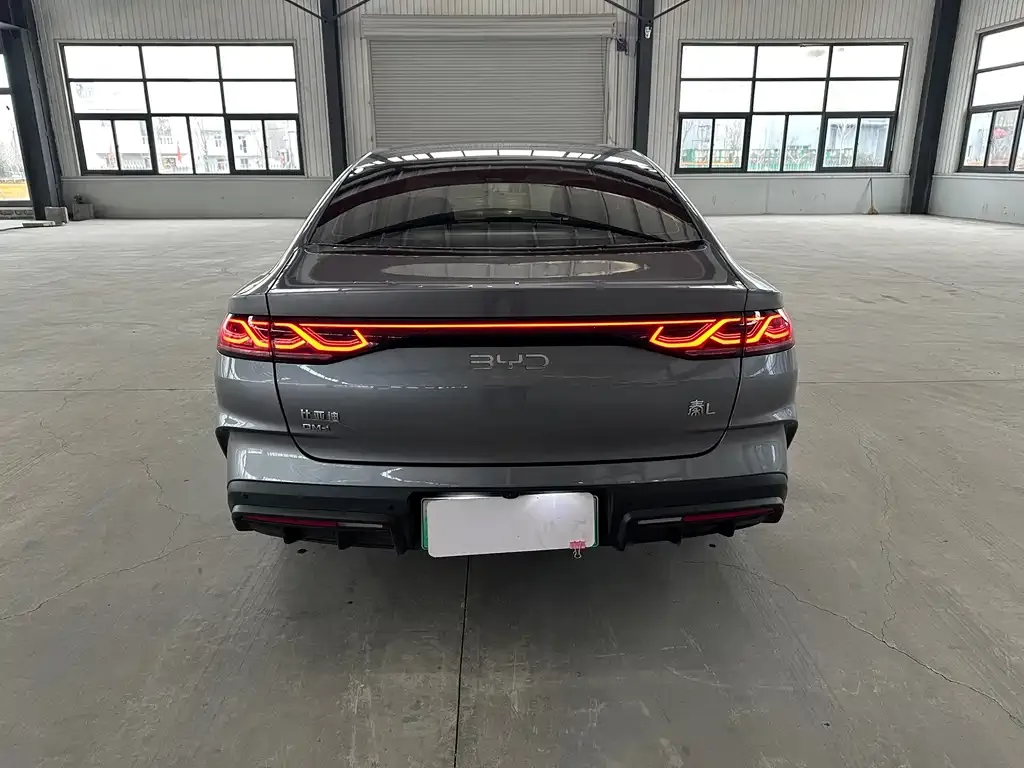 BYD Qin L — фото 9