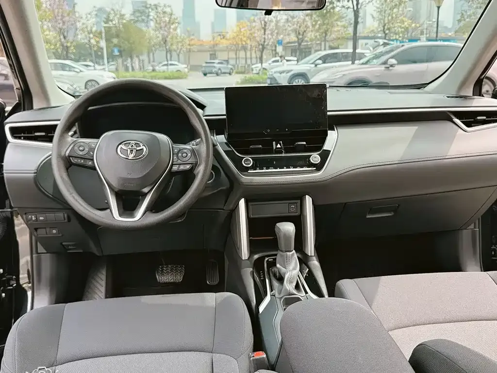 Toyota Frontlander 2024 из CN, фото 6