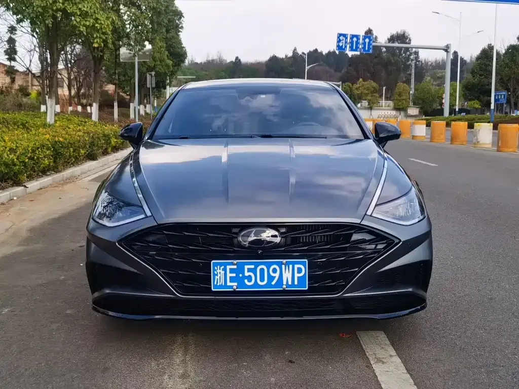 Hyundai Sonata 2023 из CN, фото 7