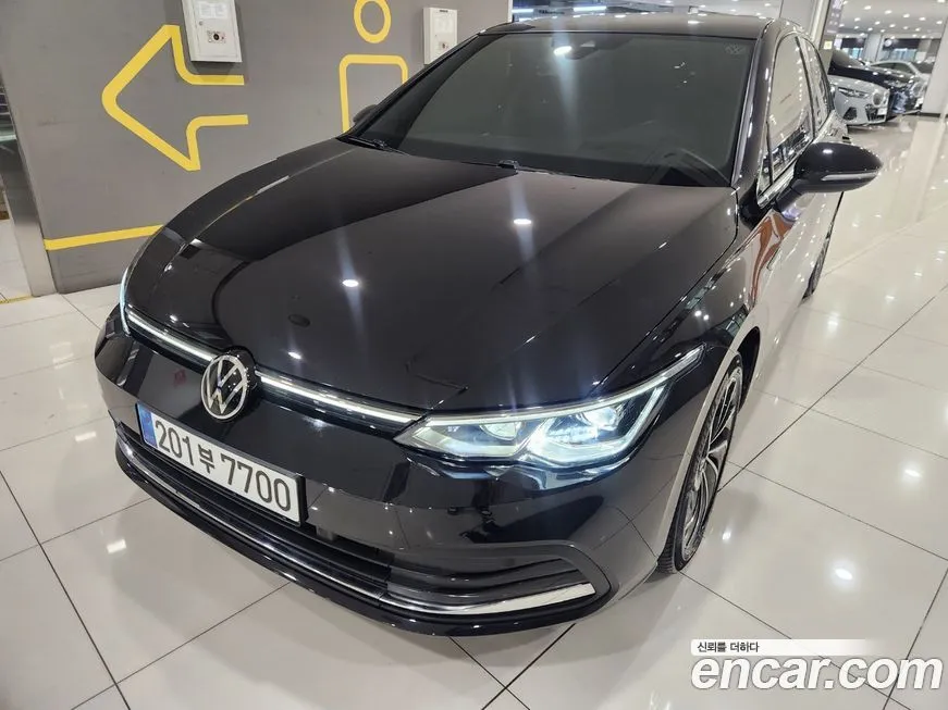 Volkswagen Golf 2023 из KR, фото 1