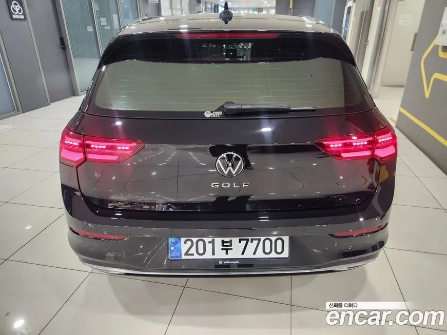 Volkswagen Golf 2023 из KR, фото 7