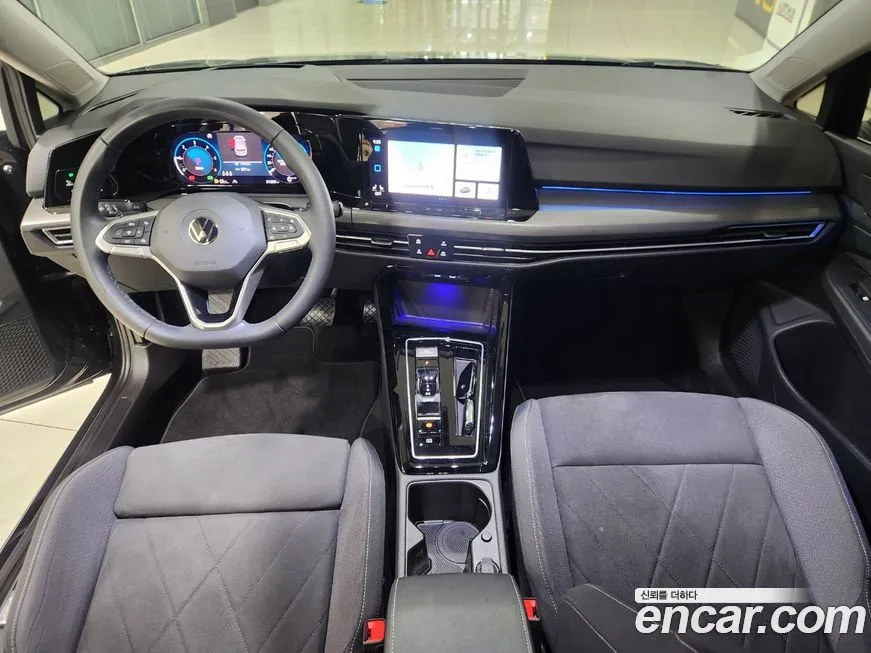 Volkswagen Golf 2023 из KR, фото 6