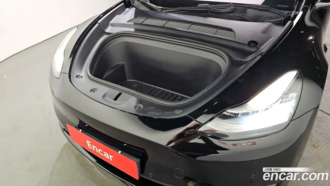 Tesla Model Y 2021 из KR, фото 9