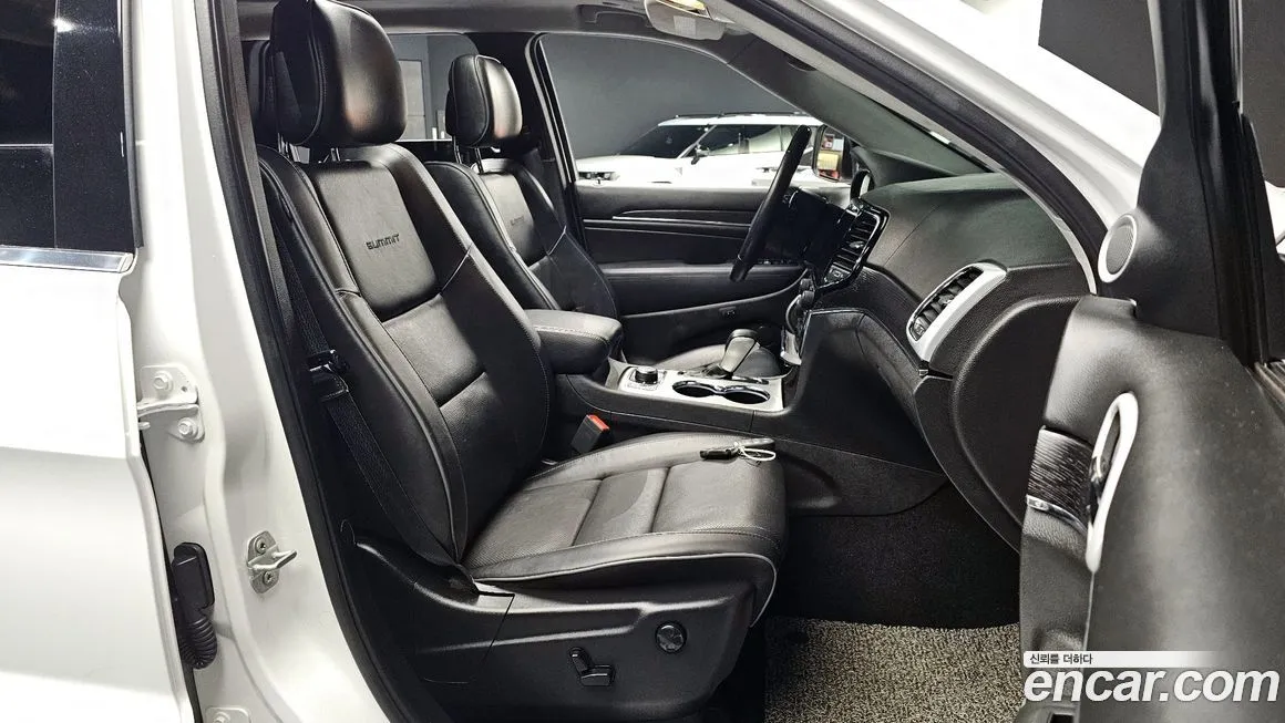 Jeep Cherokee 2021 из KR, фото 5