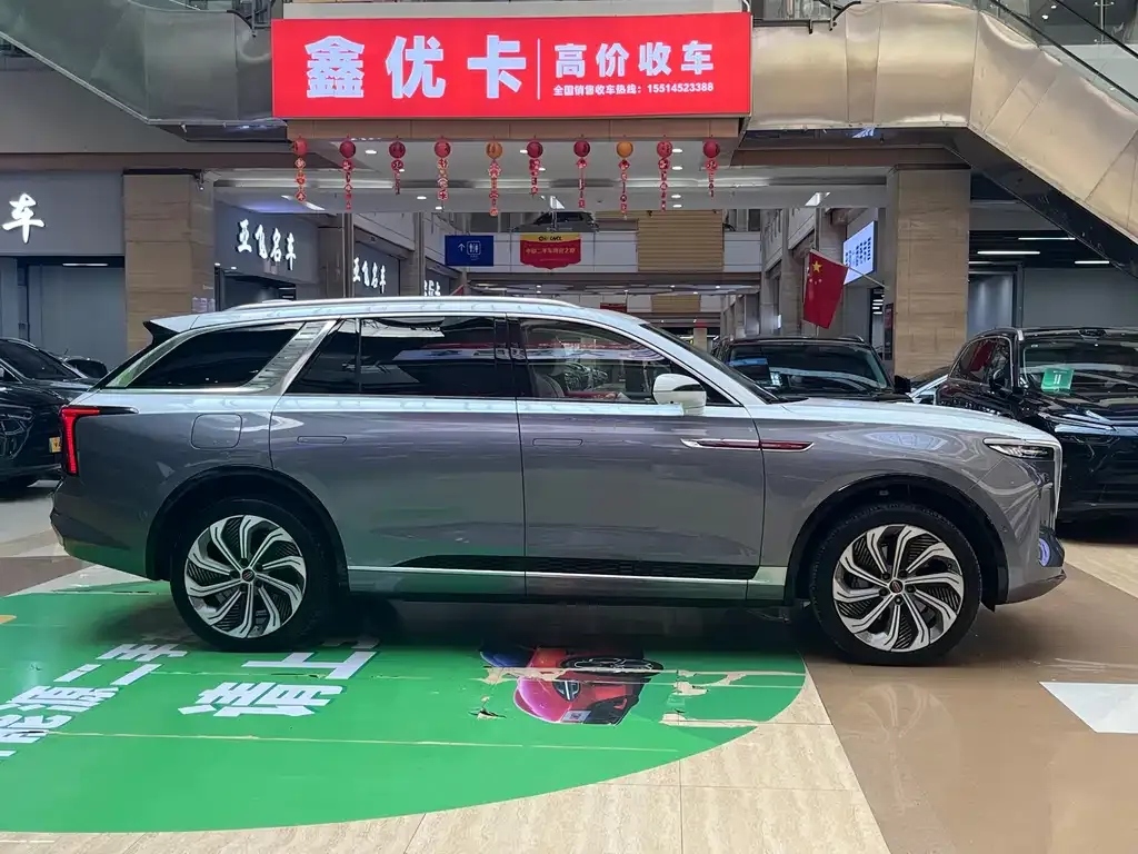 Hongqi E-HS9 — фото 5