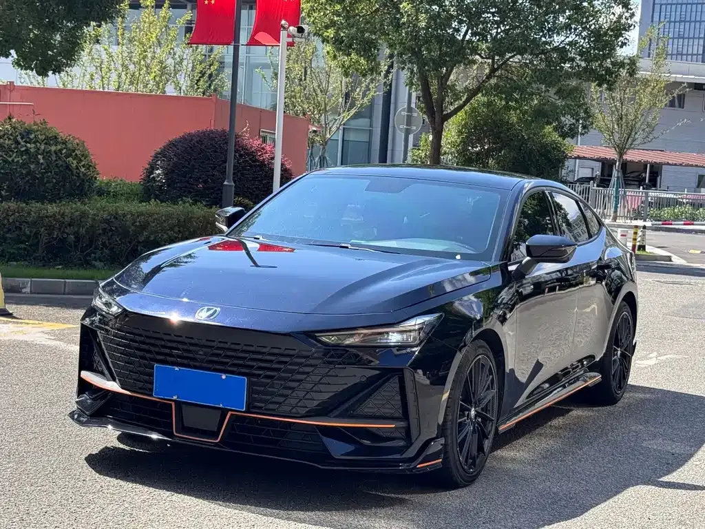 Changan UNI-V 2023 из CN, фото 1