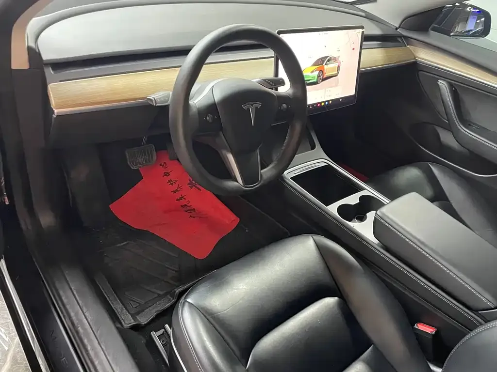 Tesla Model 3 2024 из CN, фото 5