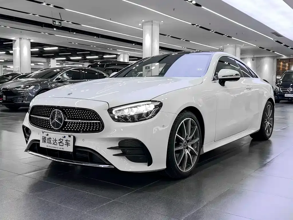 Mercedes-Benz E-Class (Import) — фото 1