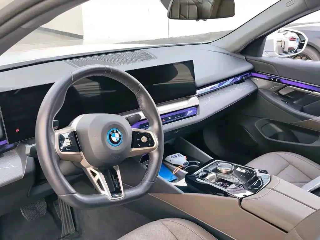 BMW i5 2024 из CN, фото 6
