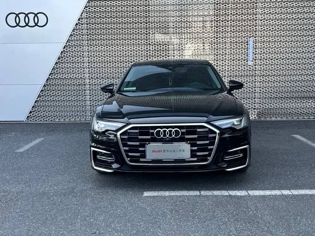 Audi A6L — фото 10