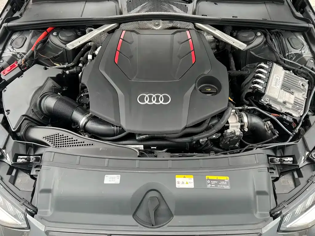 Audi S4 — фото 2