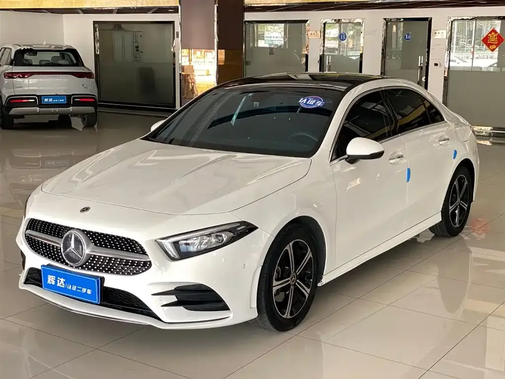 Mercedes-Benz A-Class — фото 1