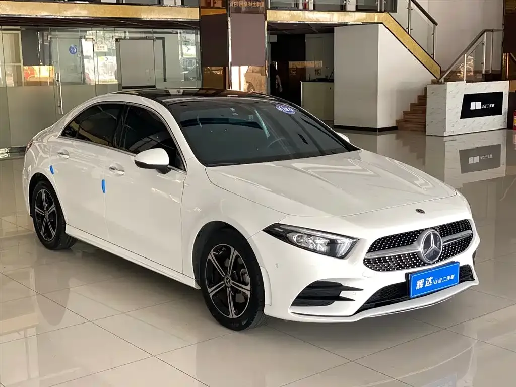 Mercedes-Benz A-Class — фото 10