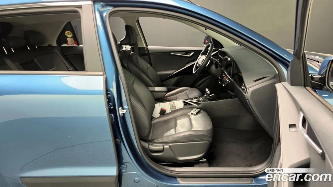 Kia Niro — фото 10