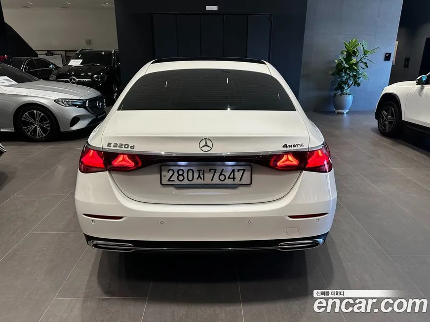 Mercedes-Benz E-Class 2024 из KR, фото 6