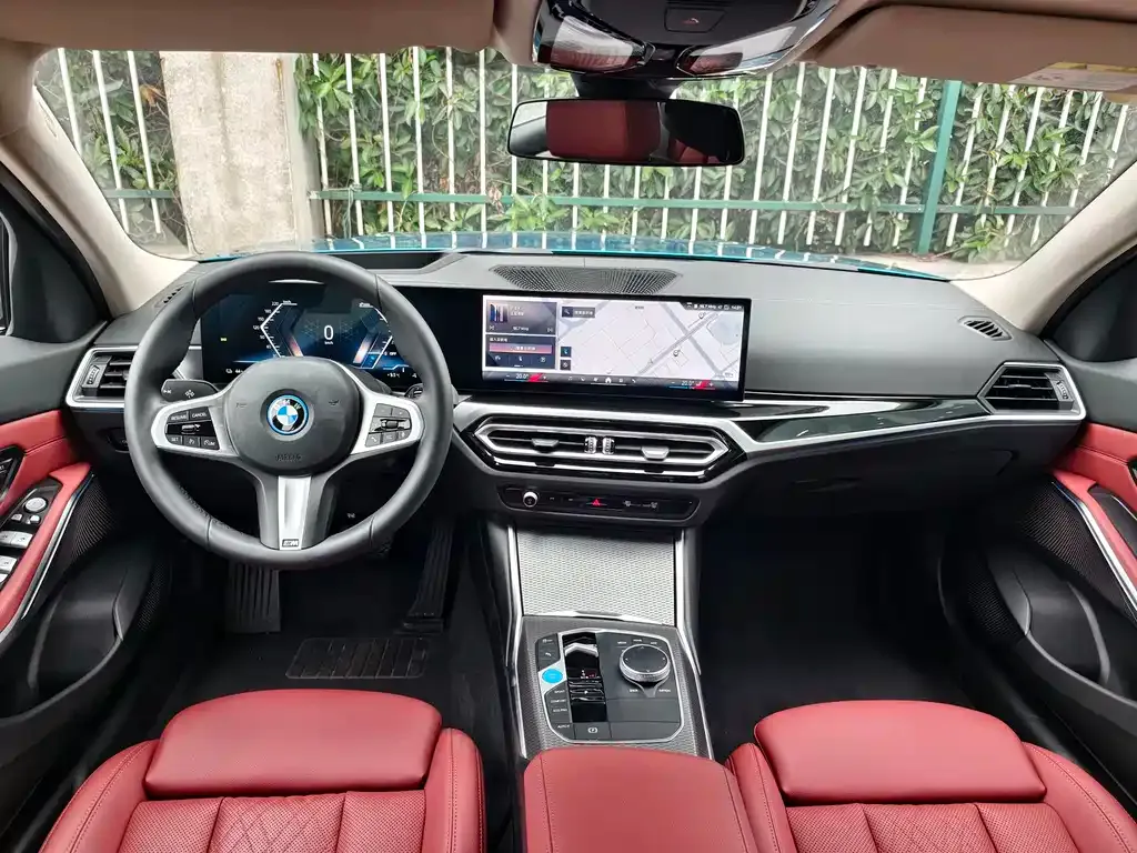 BMW i3 2024 из CN, фото 2