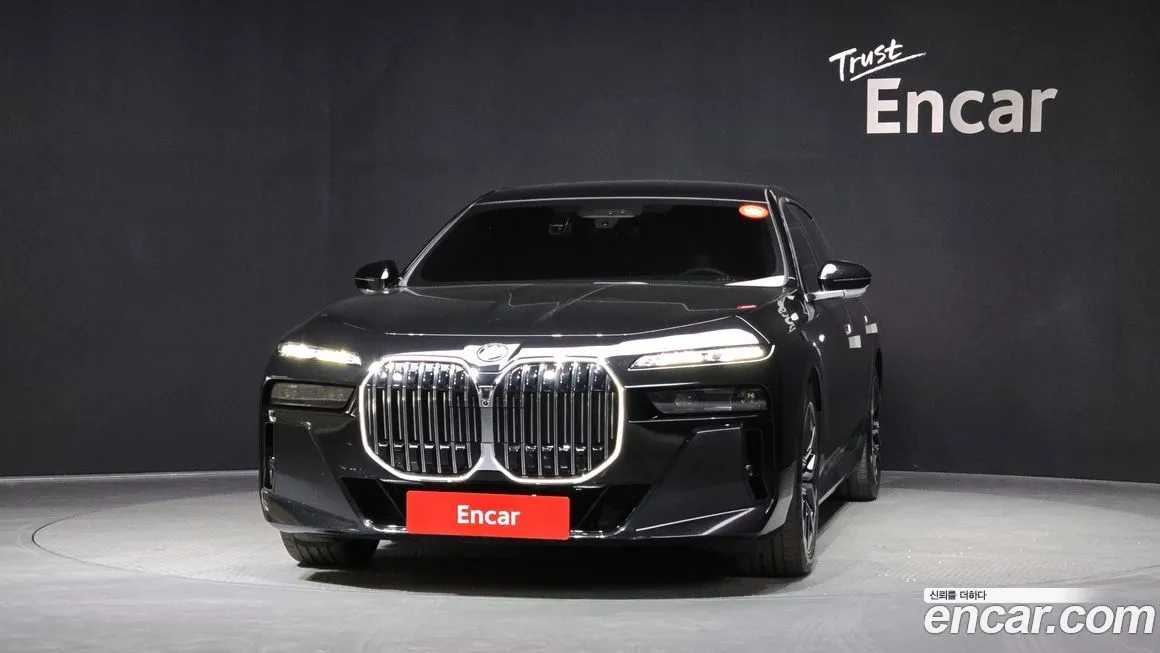 BMW 7-Series 2023 из KR, фото 7