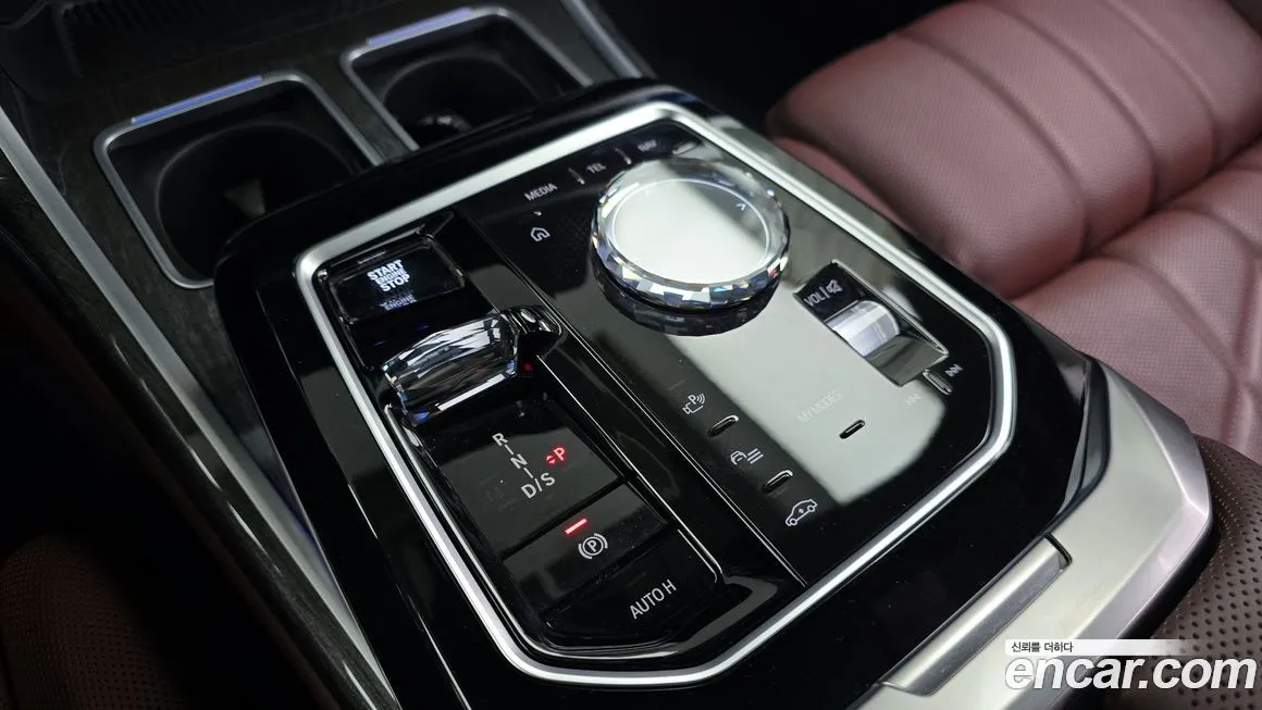 BMW 7-Series 2023 из KR, фото 4