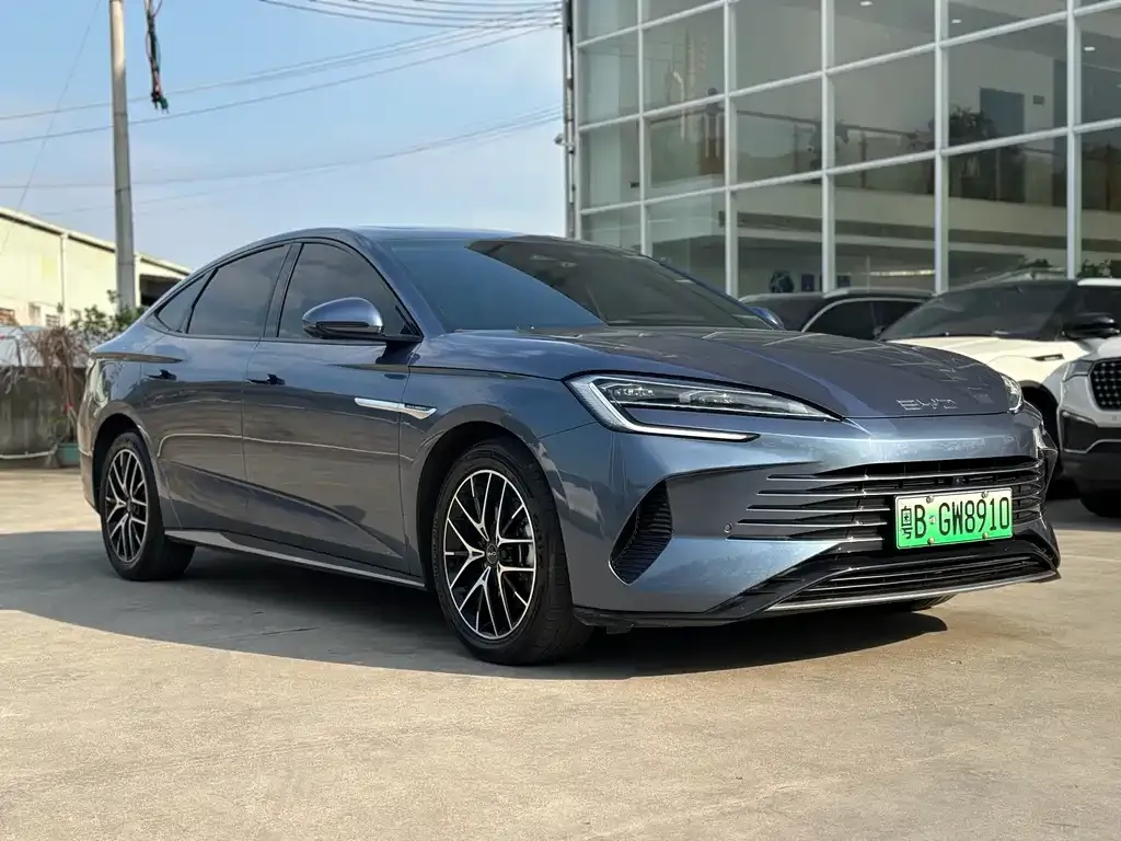 BYD Seal — фото 7