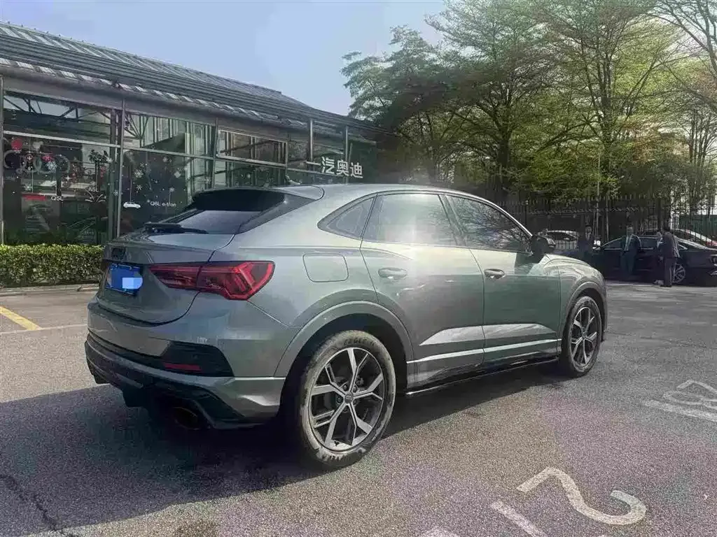 Audi Q3 Sportback 2021 из CN, фото 10