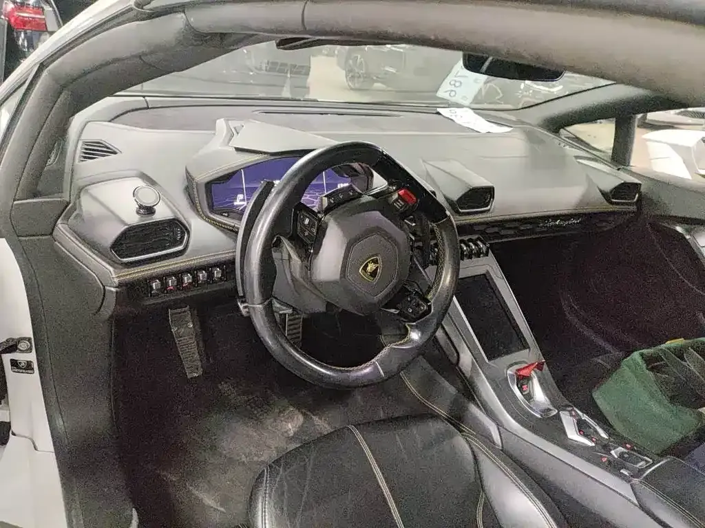 Lamborghini Huracan 2021 из CN, фото 3