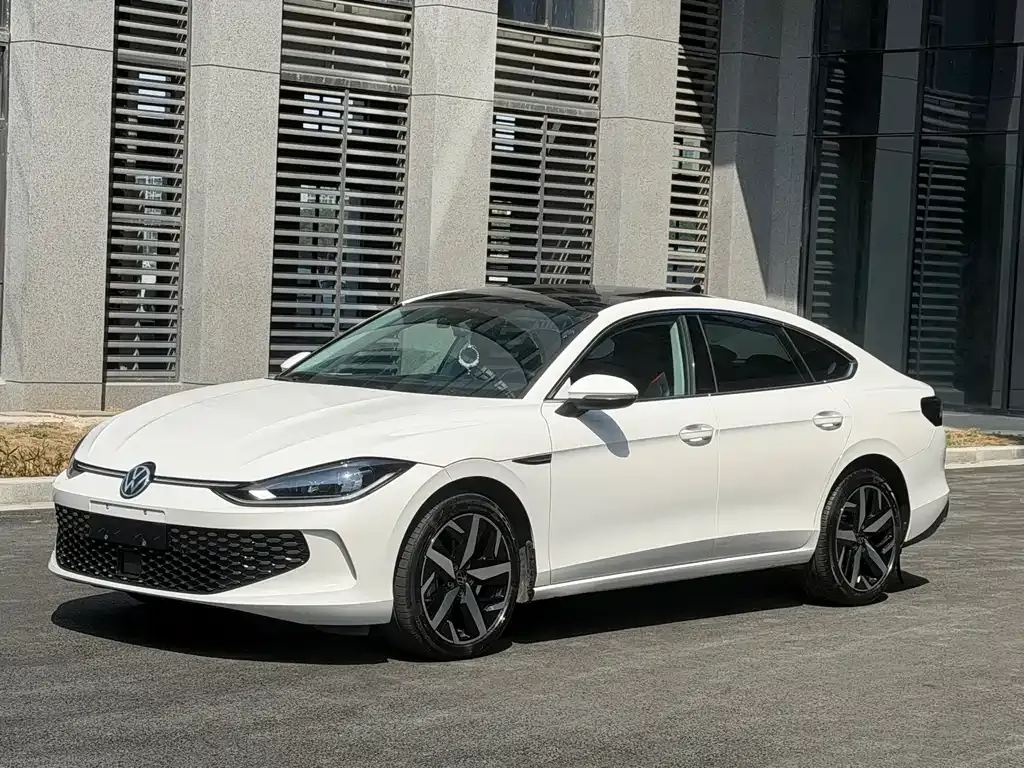 Volkswagen Lamando 2024 из CN, фото 1