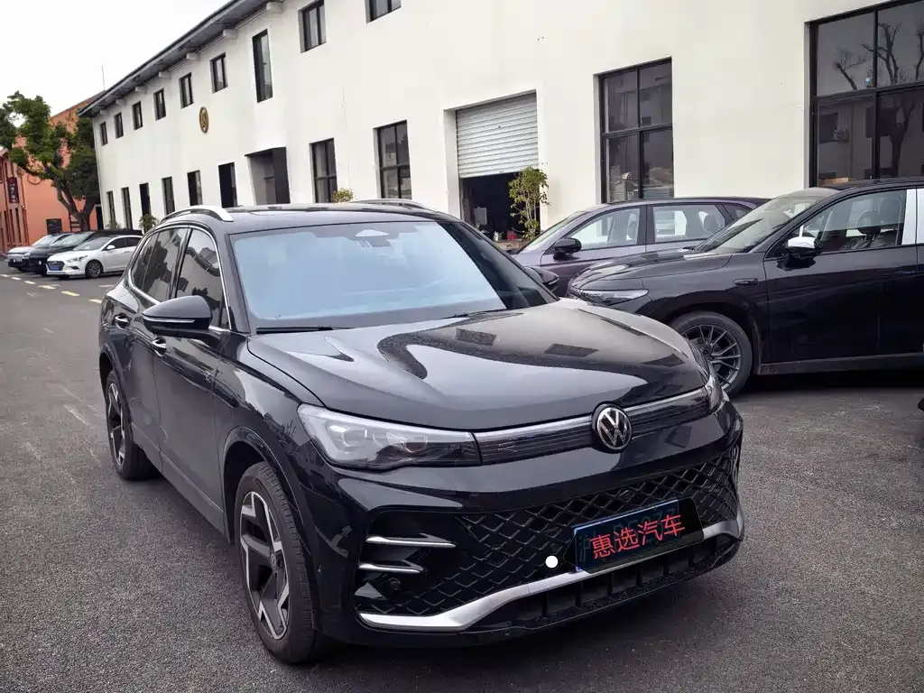 Volkswagen Tiguan L 2025 из CN, фото 7