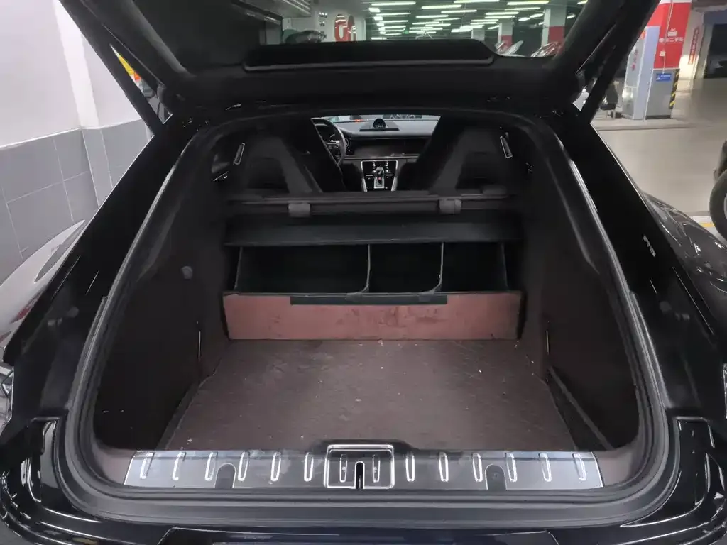 Porsche Panamera 2022 из CN, фото 9