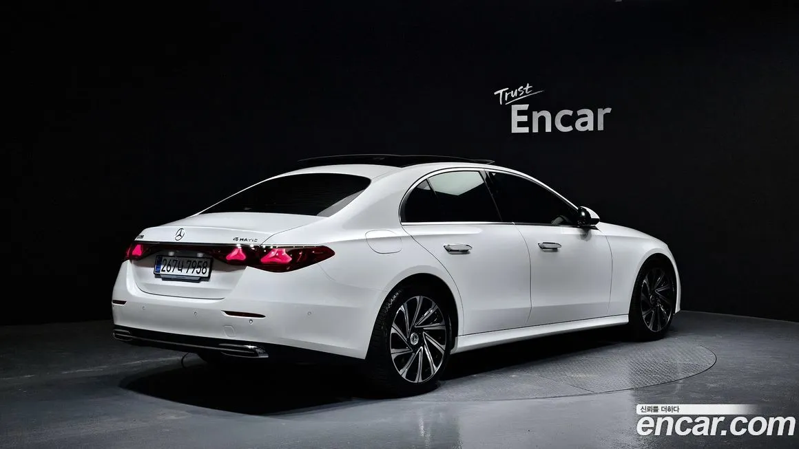 Mercedes-Benz E-Class 2025 из KR, фото 2