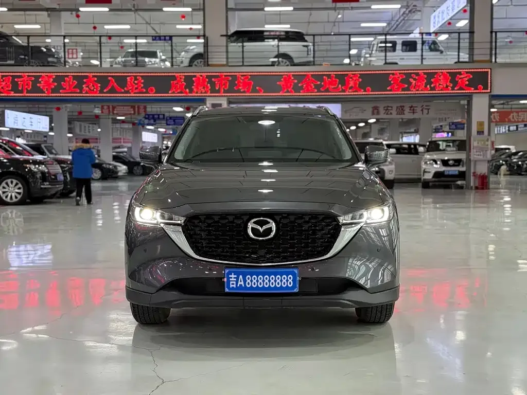 Mazda CX-5 2023 из CN, фото 2