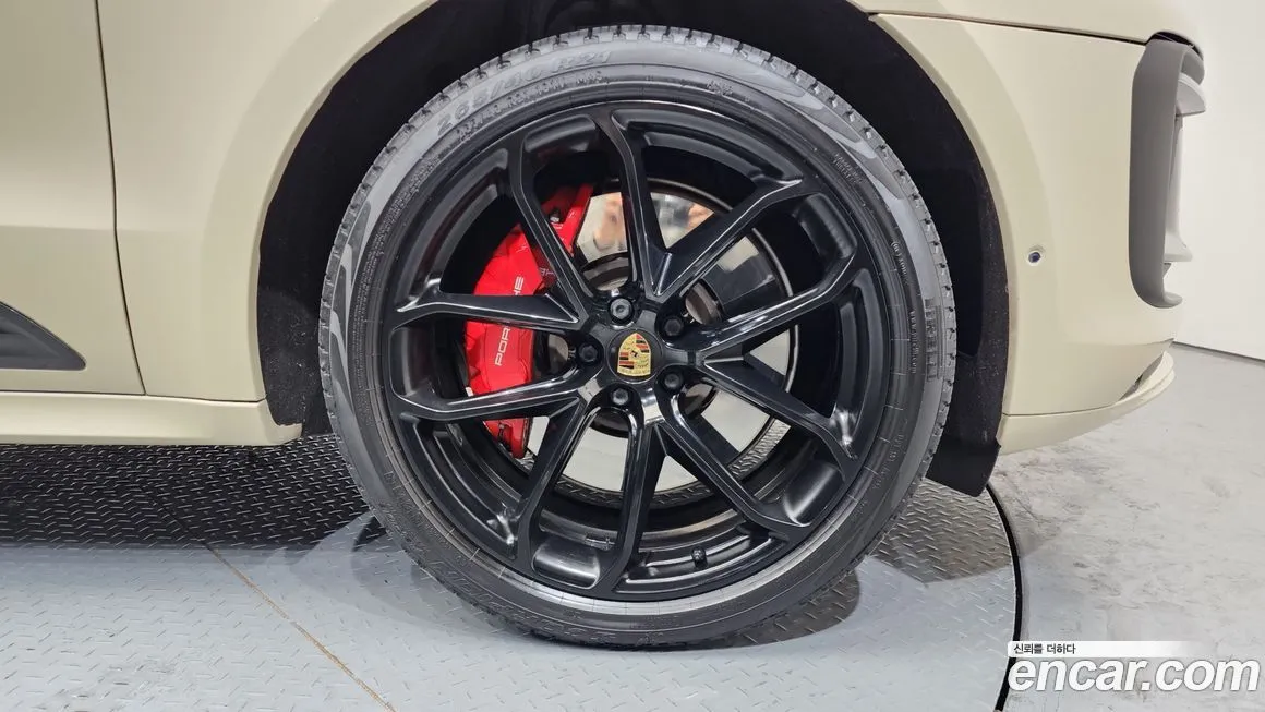 Porsche Macan 2022 из KR, фото 10