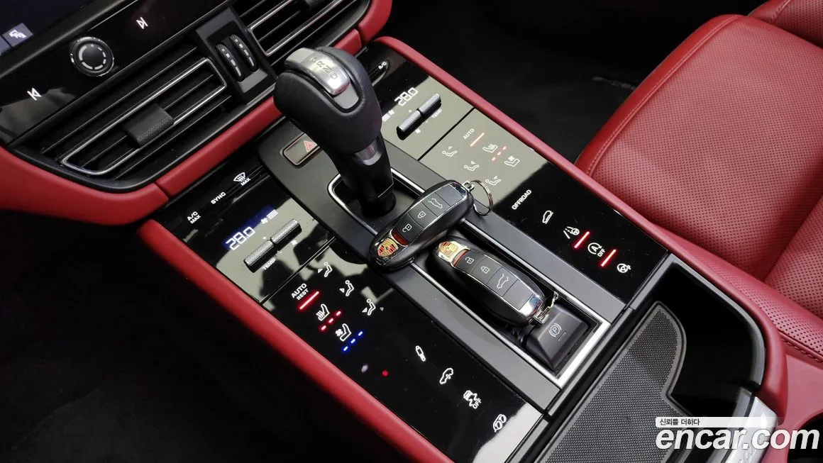 Porsche Macan 2022 из KR, фото 7